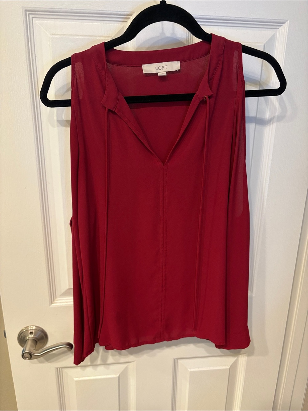 LOFT Sleeveless V-Neck Camisole in Wine Red